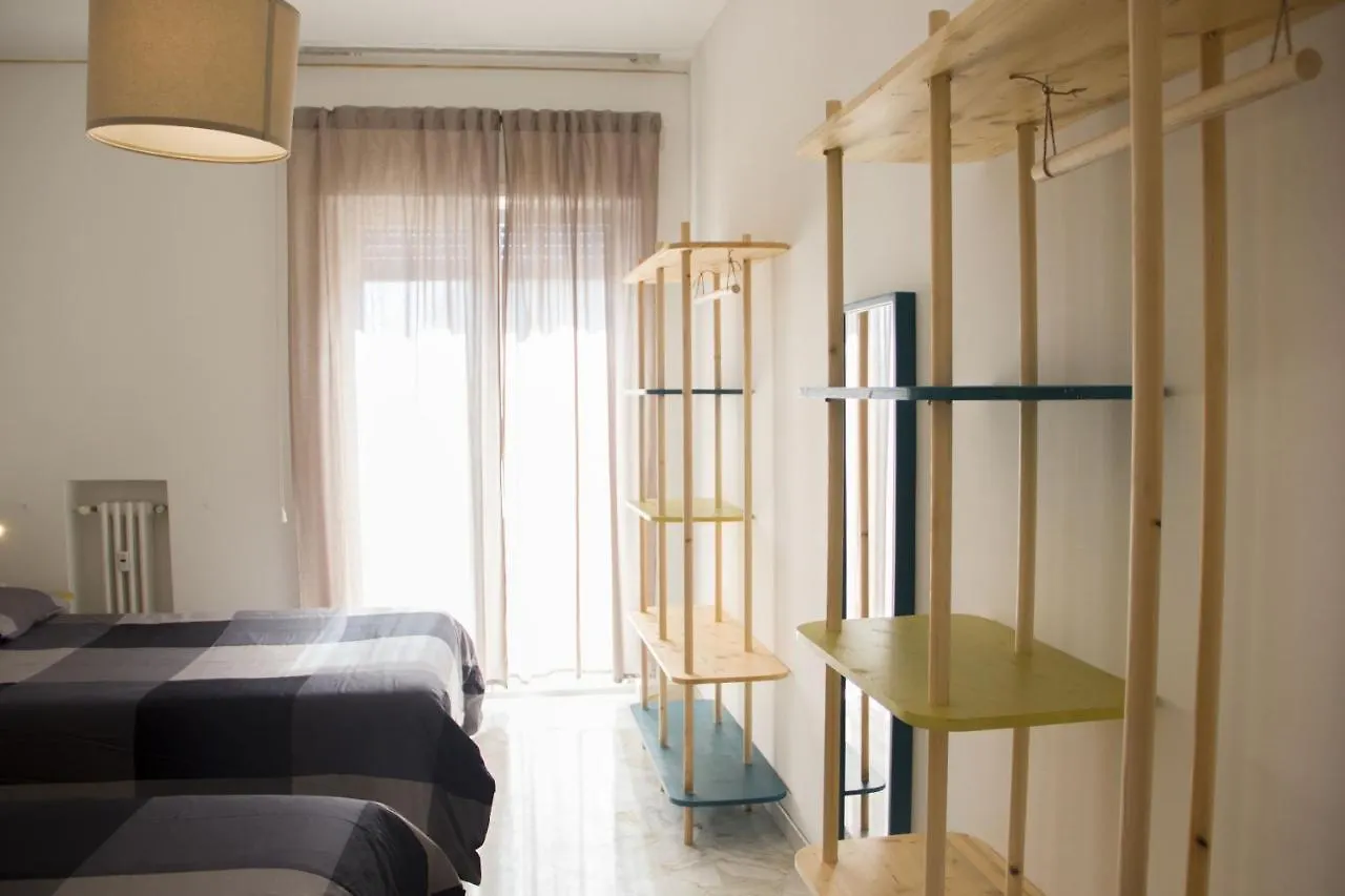 Apple Guest House バーリ