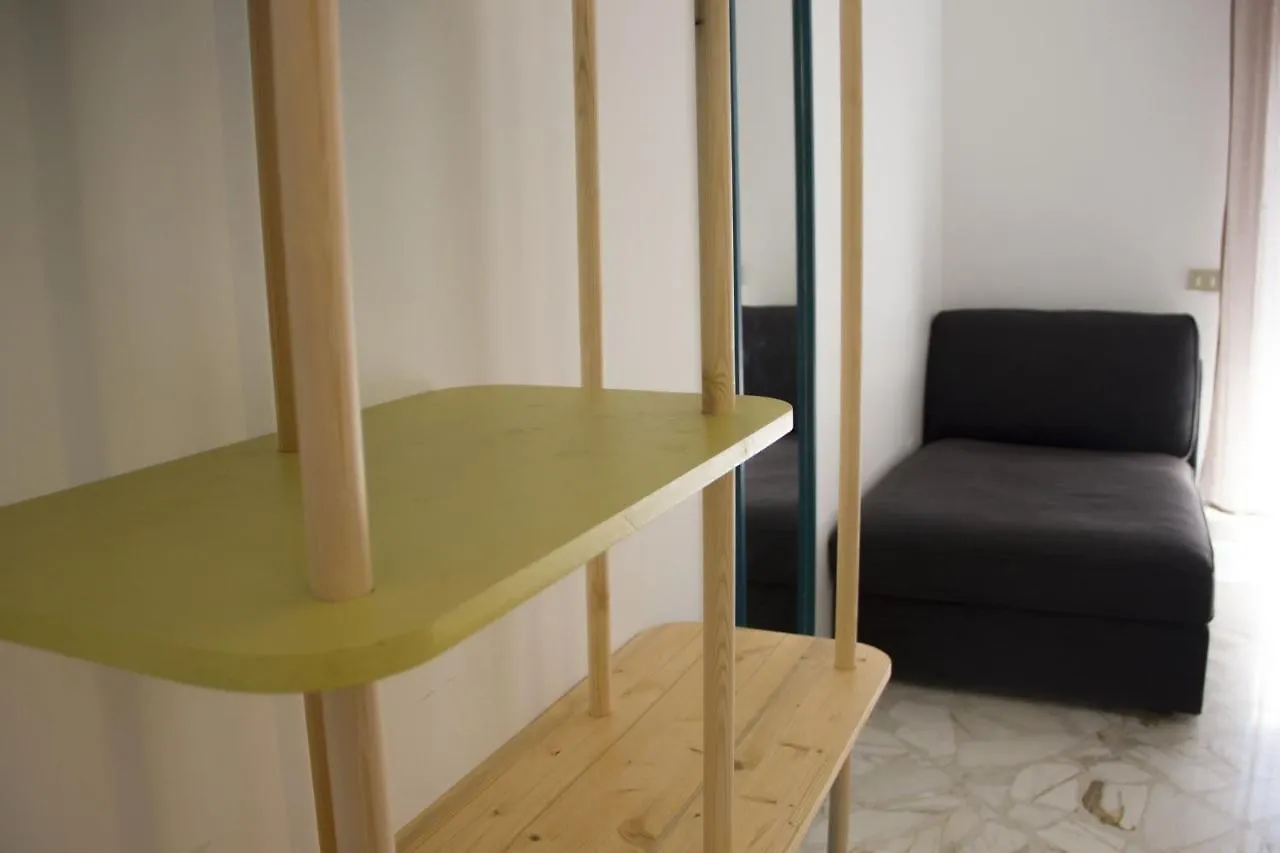 Apple Guest House バーリ