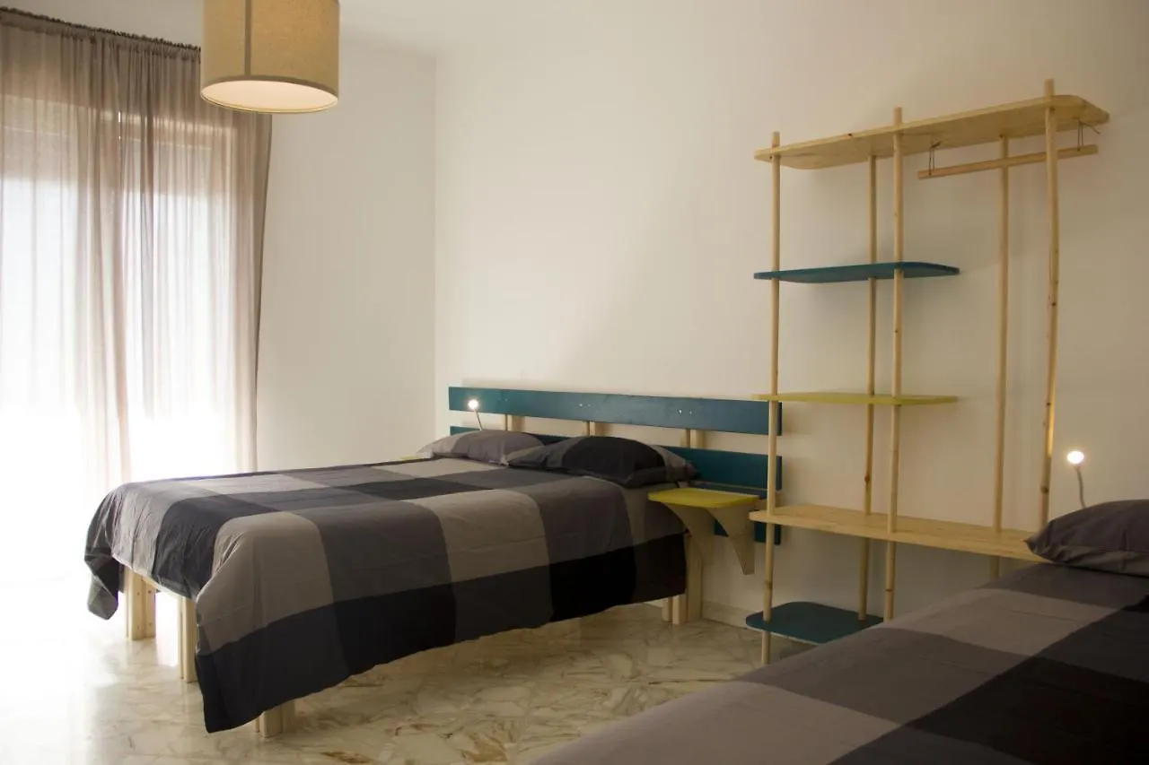 Apple Guest House バーリ イタリア